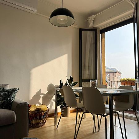 Trilocale Con Due Balconi A Isola Porta Nuova Διαμέρισμα Μιλάνο Εξωτερικό φωτογραφία